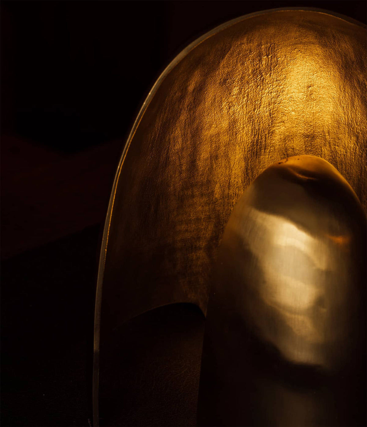 Lampe Echo by Brendan Ravenhill