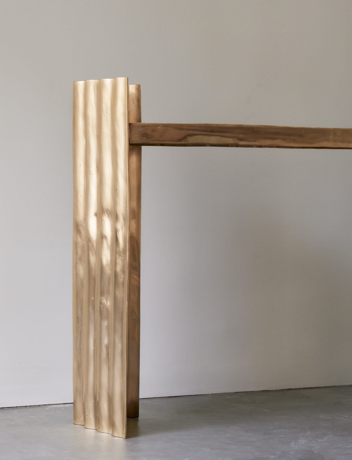 Console Tôle by Marion Mailaender