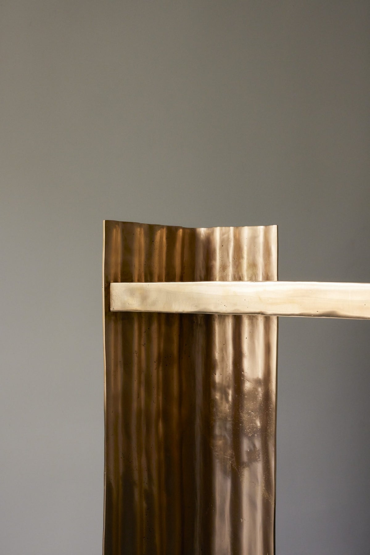 Console Tôle by Marion Mailaender