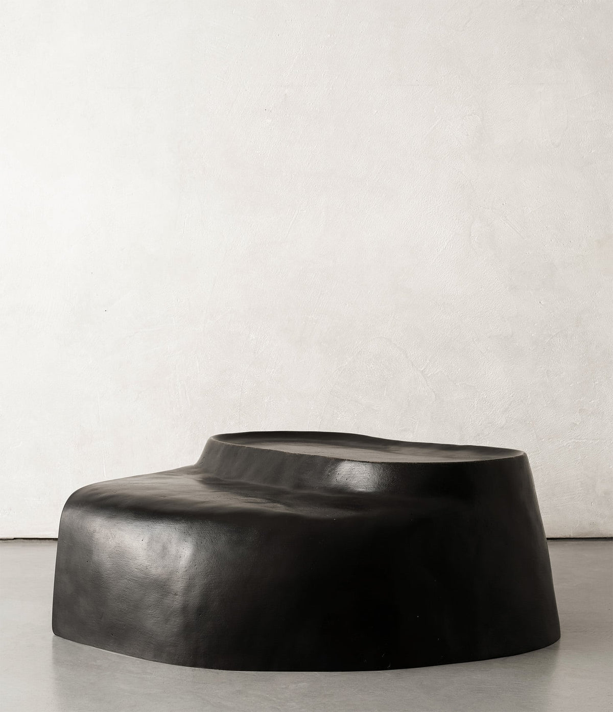 Table basse Kassena by Noé Duchaufour-Lawrance