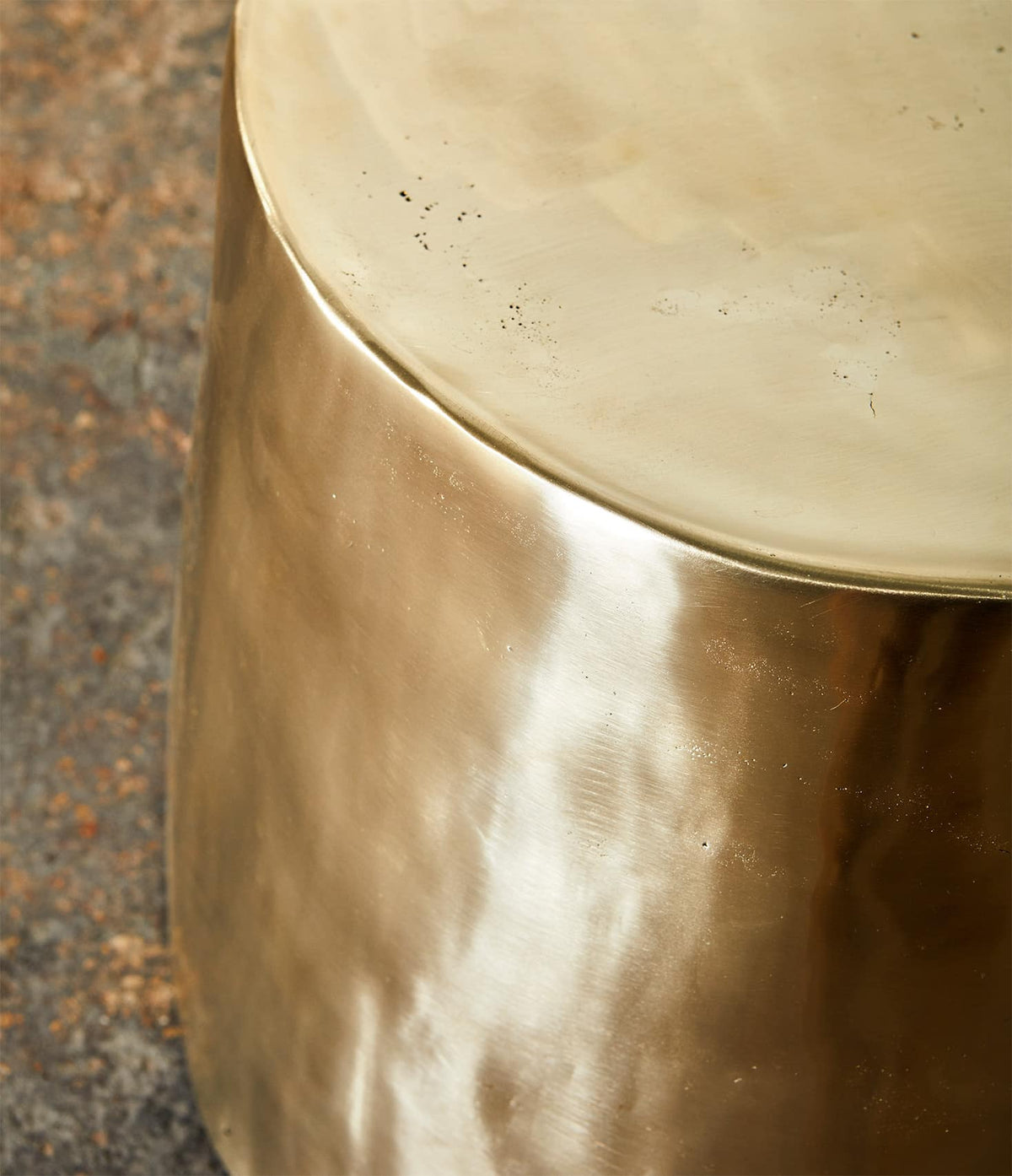 Kassena Table