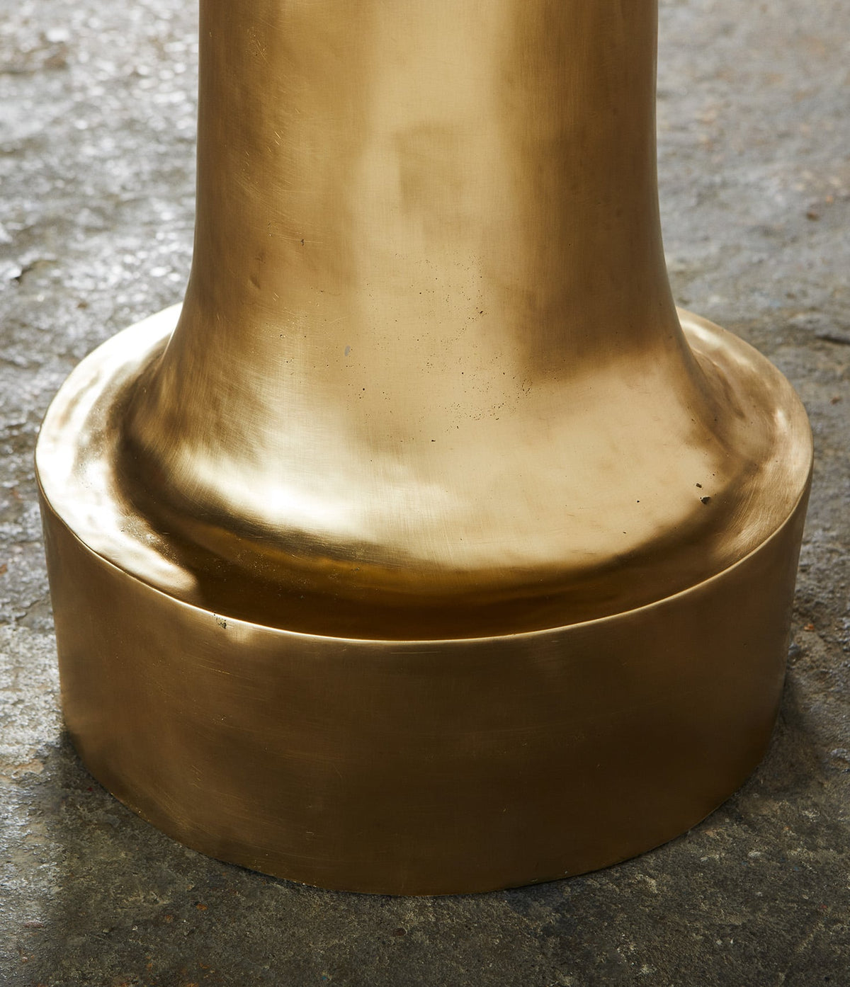 Table Dabacali by François Champsaur