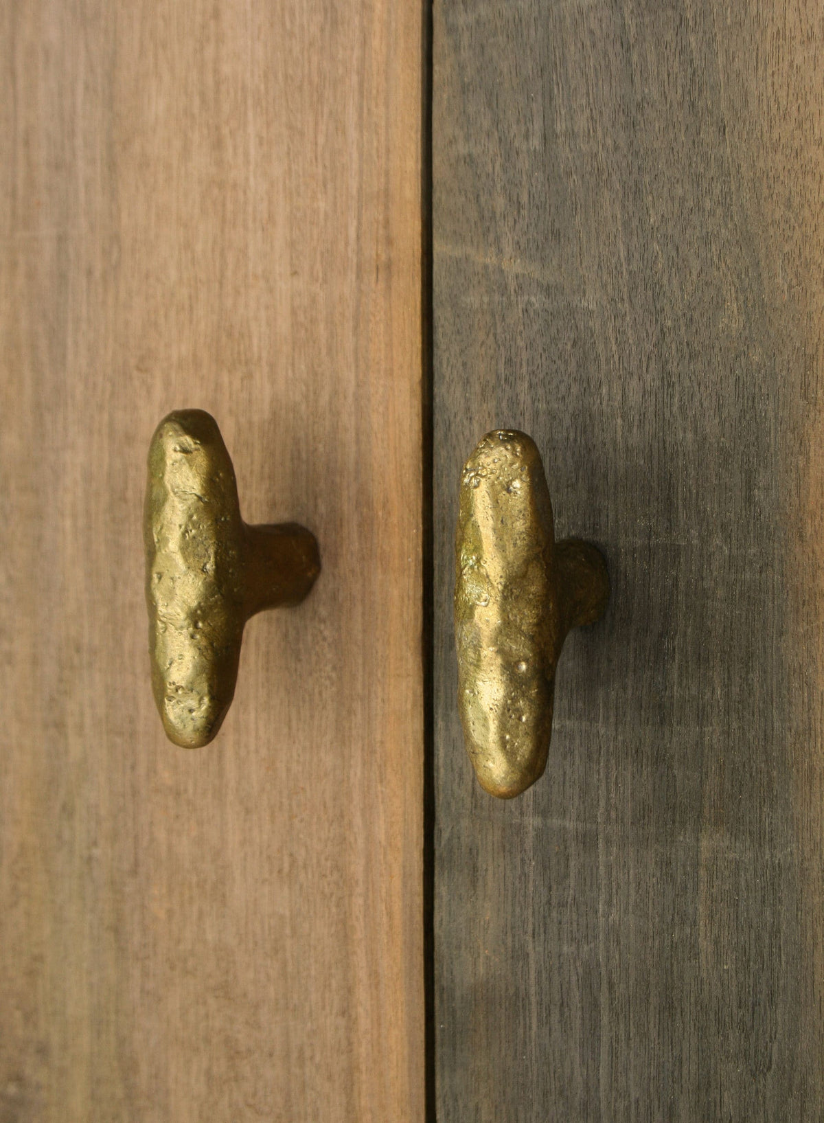 Small Rough T-Hook