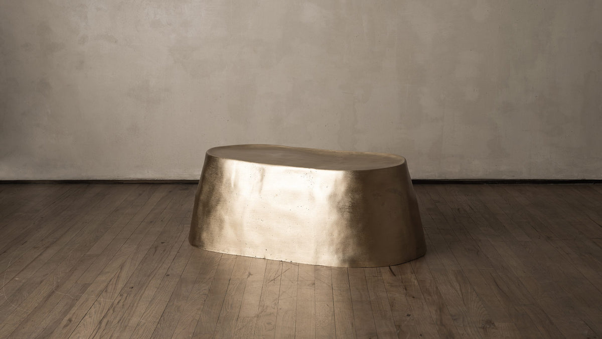 Kassena Table in rough bronze