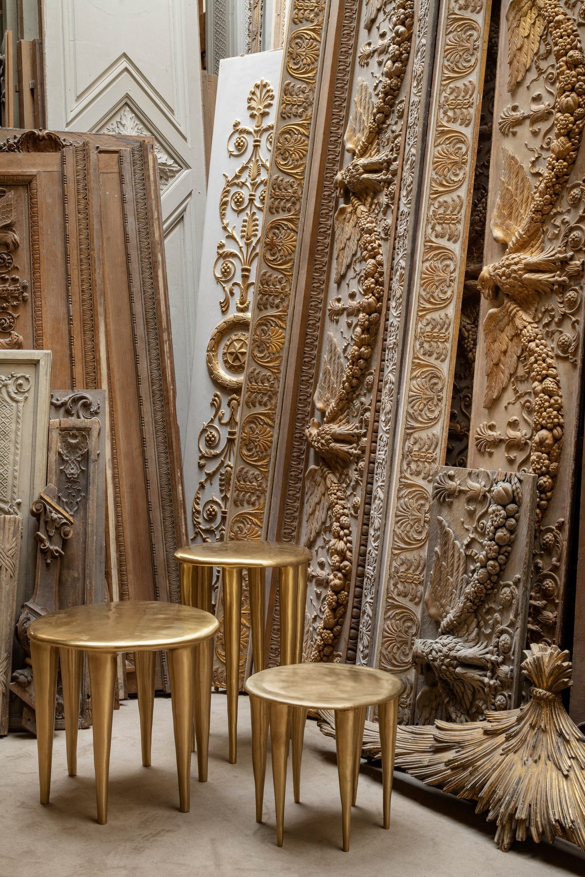 Zindi table, The Invisible Collection